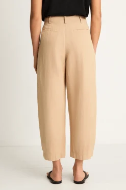 Apiece Apart Bari Crop Trouser - Desert