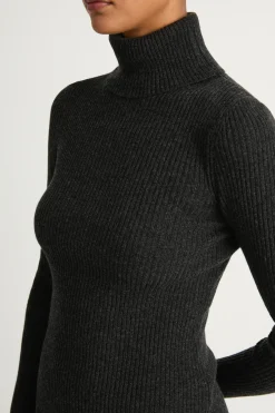 Enza Costa Cashmere Rib Turtleneck Sweater - Charcoal