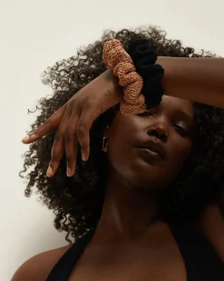 Hunza G Scrunchie in black