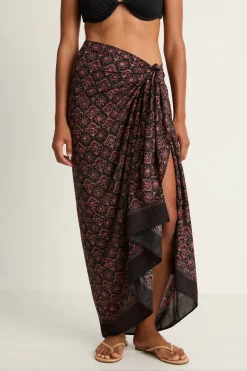 Natalie Martin Sarong - Fleur-De-Lis Black