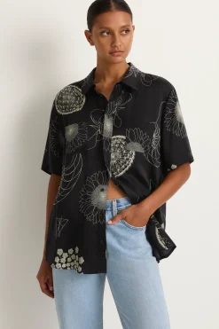 Silk Laundry Short Sleeve Boyfriend shirt - Fibonacci Black