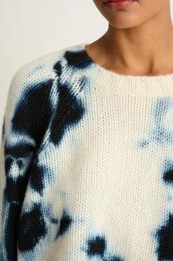 Suzusan Cashmere Hand Knit Raglan Pullover - Black / Natural White